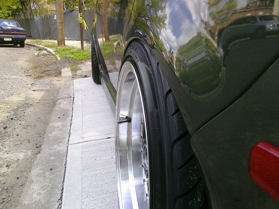 Scion xB wheels 16″ 8J 195/40 195/45