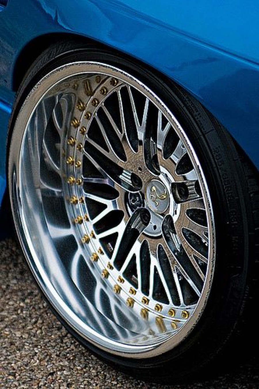 Nissan Silvia S13 wheels Work Bersaglio Mesh 18″ 10J ET-30 225/35 12J ET-17 265/35