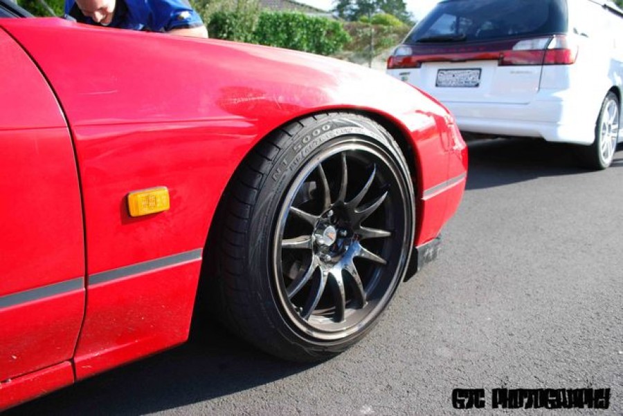 Nissan 180SX/200SX/240SX wheels .COM Racing Chrome 17″ 9J ET15 215/45