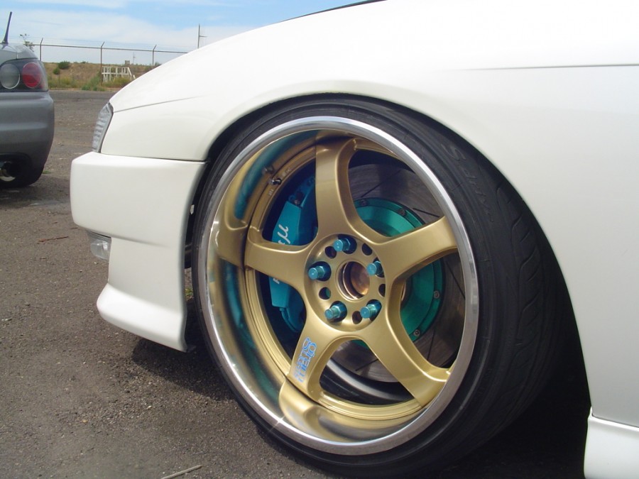 Nissan Silvia S14 wheels Rays Gram Lights 57 Pro 18″ 10J ET2 215/40 225/40
