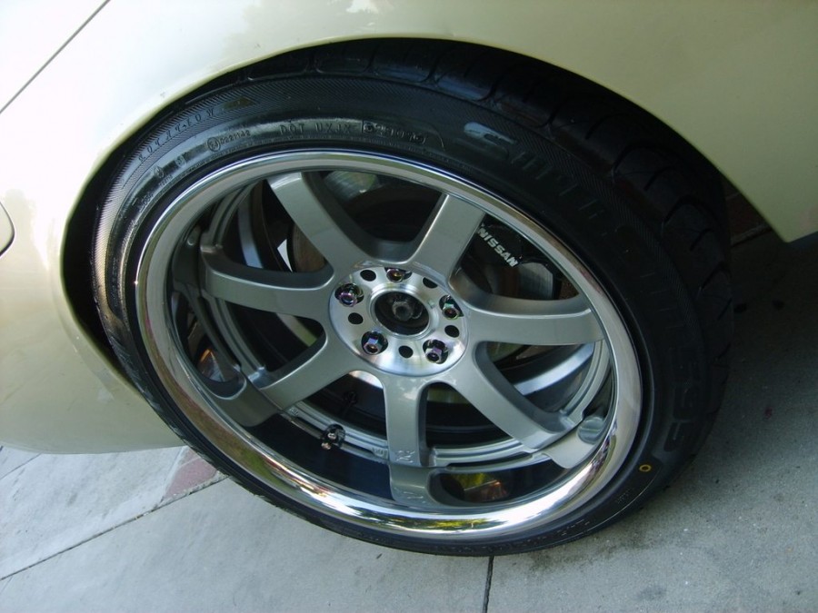 Nissan Silvia S14 wheels Rays Gram Light 57S Pro 18″ 9J 225/40 10J ET10 245/40
