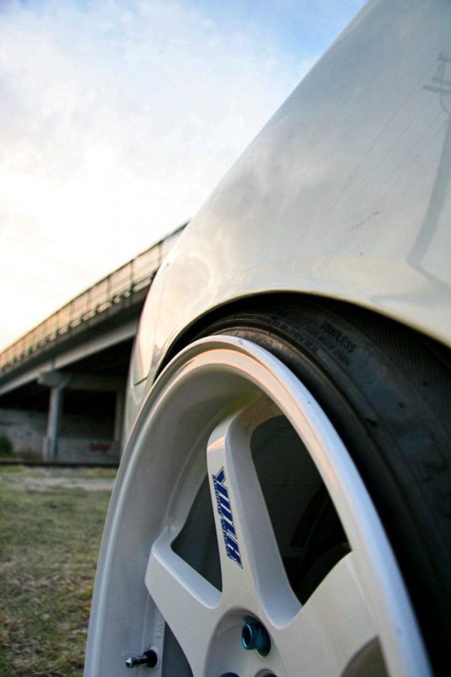 Nissan Silvia S15 wheels Rays Volk Racing TE37 19″ 9.5J ET12 215/35 10.5J 235/35