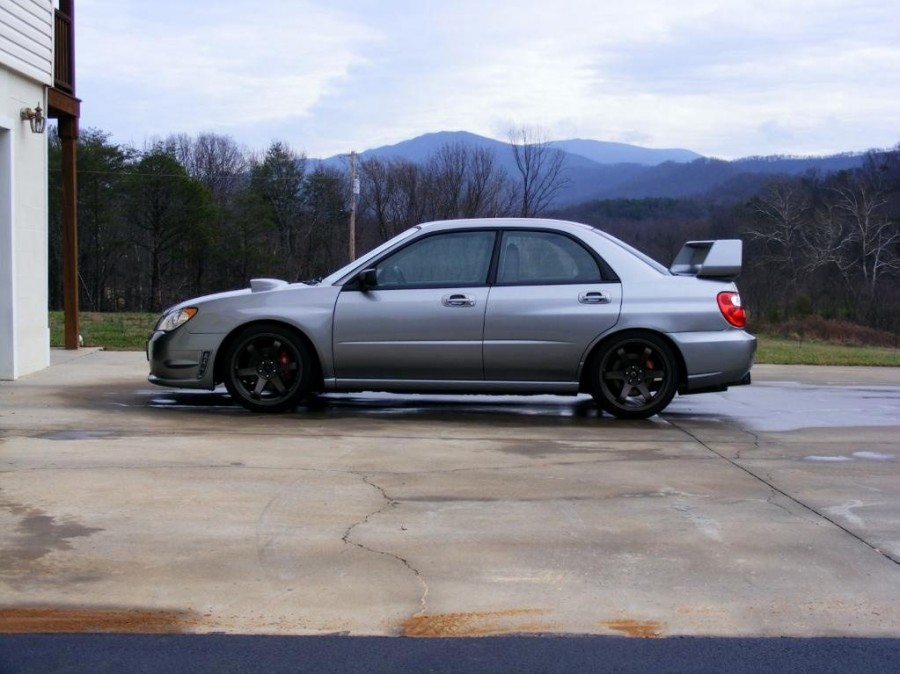 Subaru Impreza wheels Rota Grid 18″ 9.5J ET38 235/40 WRX 