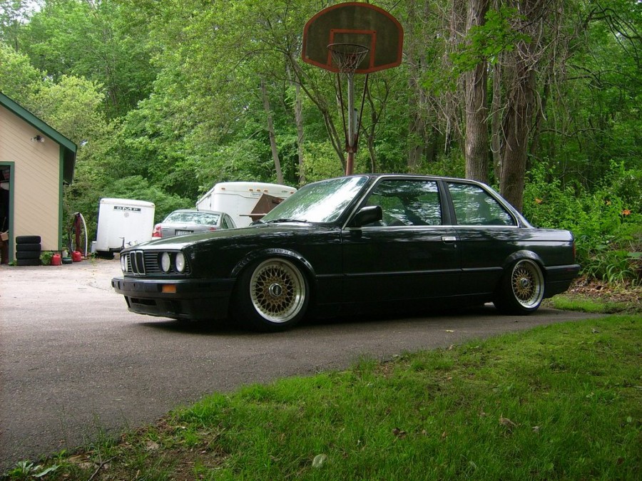 BMW 3 series E30 wheels BBS RS 16″ 9J ET36 205/45 10J 215/40