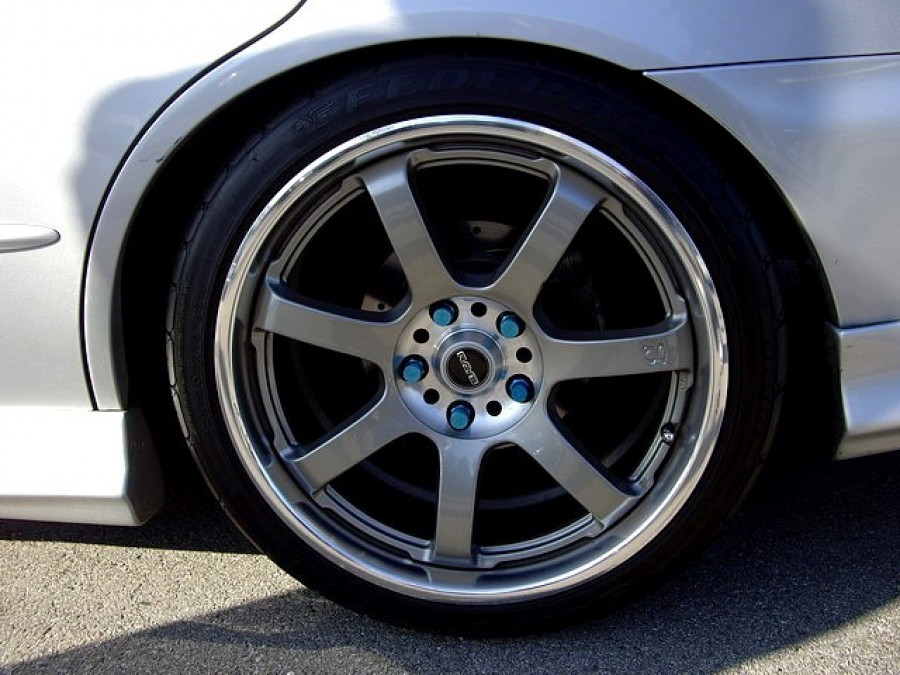 Honda Accord 6 generation wheels Rays Gram Light 57S Pro 18″ 8.5J ET43 225/40 9J ET33