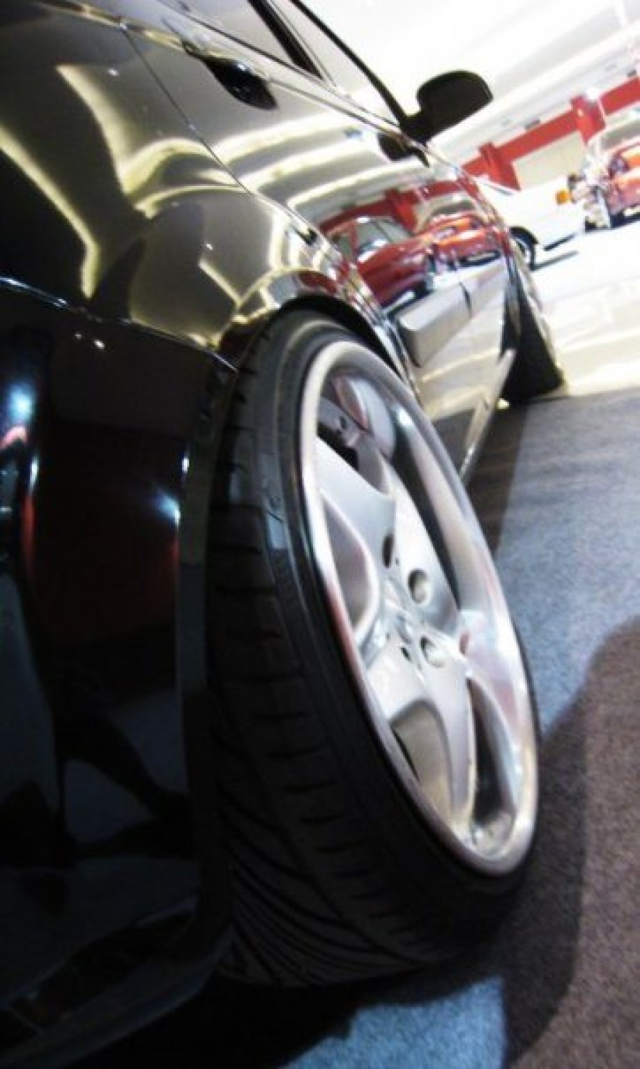 Hyundai Getz wheels Riverside Altstadt Zonac 18″ 8J ET37 215/35 9.5J ET41