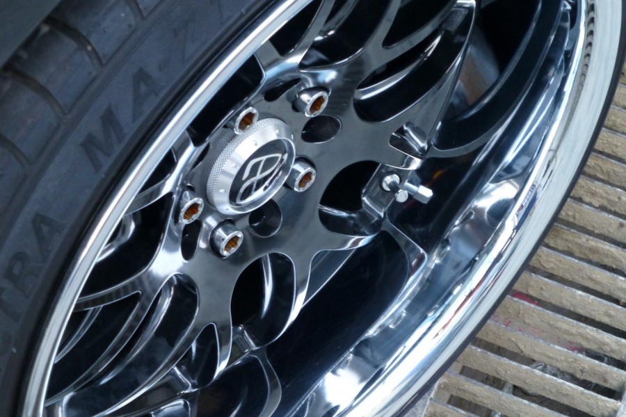 Mazda RX-7 FD wheels XXR 526 18″ 9J ET25 235/40 10.5J ET20 265/35