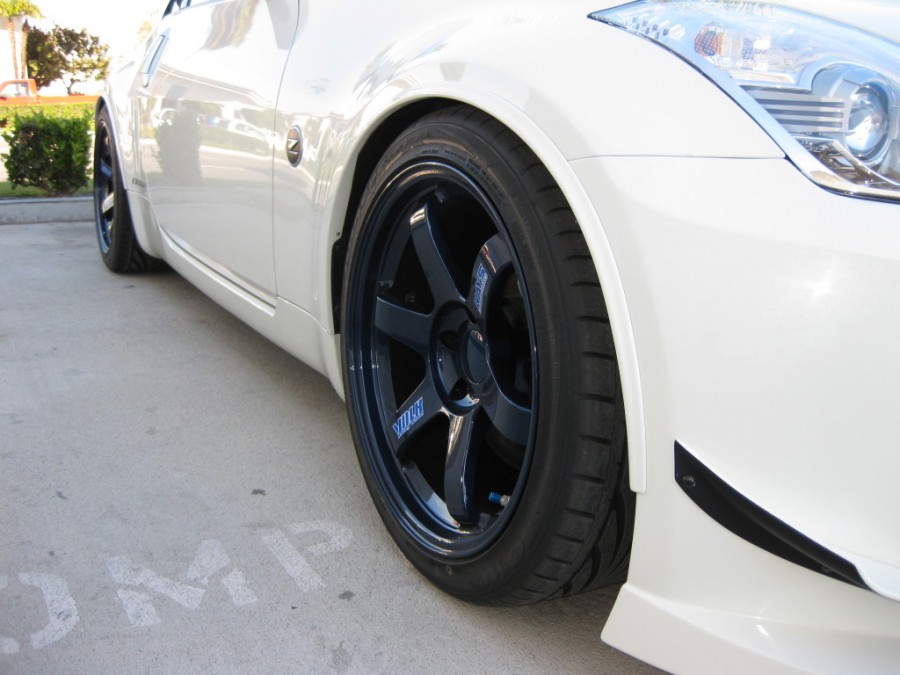 Nissan 350Z wheels Rays Volk Racing TE37 18″ 9.5J ET12 265/35 10.5J ET15 285/35
