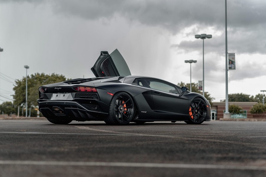 Lamborghini Aventador rines ADV.1 M.V2 CS 20″ 9J 21″ 12.5J