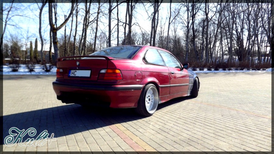 BMW 3 series E36 rines Rial Mesh 17″ 8.5J ET13 205/40