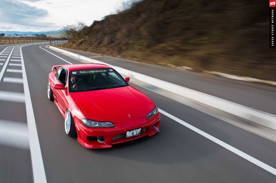 Nissan Silvia S15 rines Work VS-KF 18″