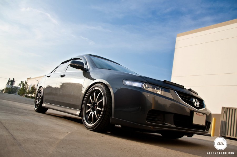 Acura TSX CL9 roues Rays Volk Racing CE28N R18 8.5J ET30 225/40