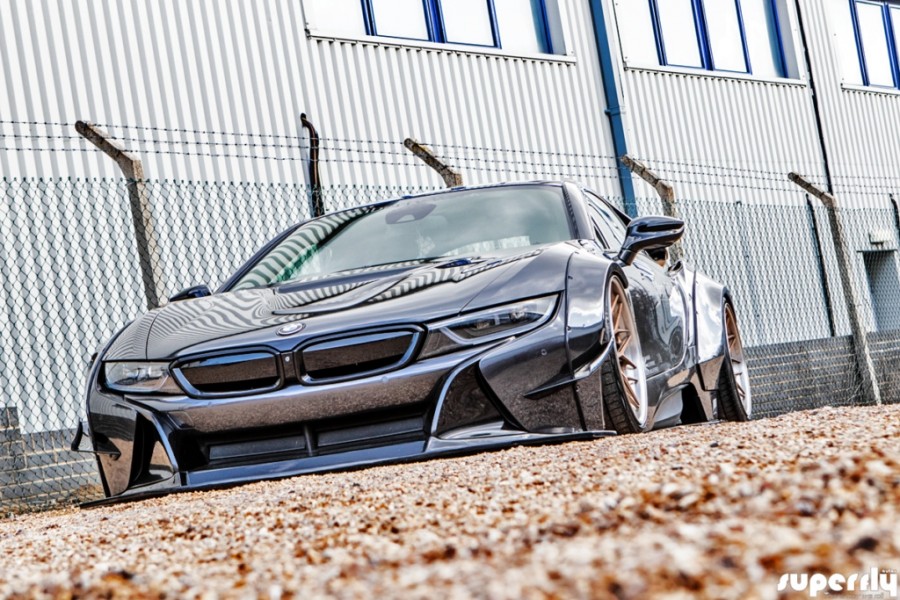 BMW i8 roues HRE S200