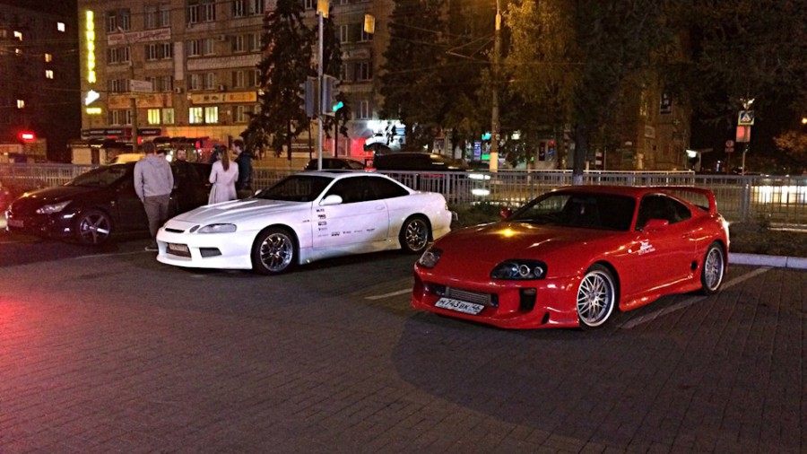 Toyota Supra A80 roues OZ Racing 2jz-gte Ghost 