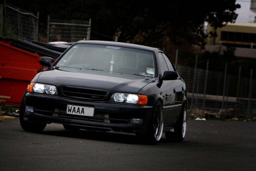 Toyota Chaser 100 диски WOLF S1P R18 9J ET15 215/40 225/40