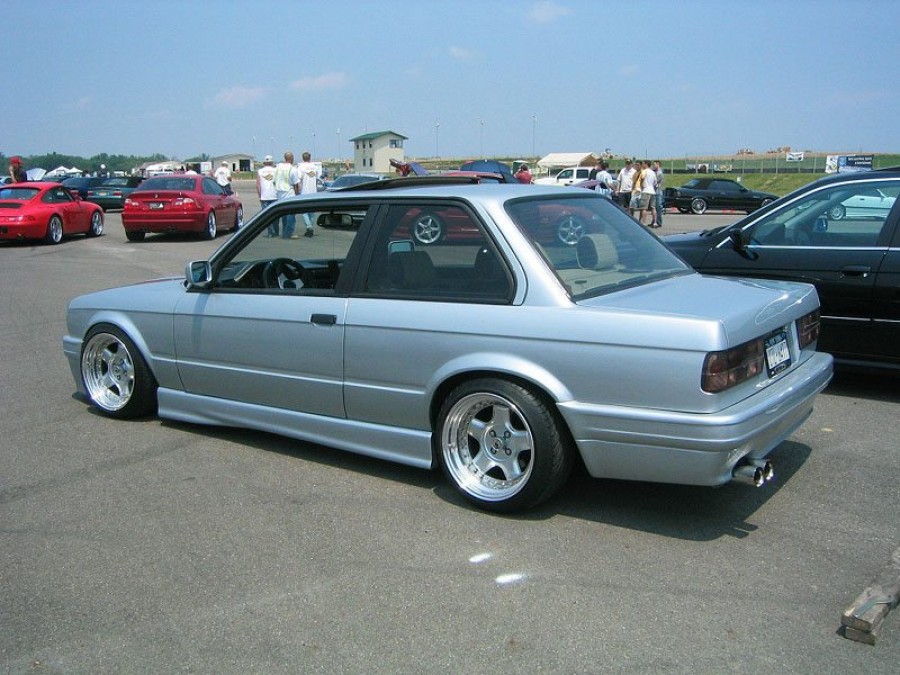BMW 3 series E30 диски Schmidt Modern Line Revolution R16 9J ET15 215/40 10J ET3 225/40 325E KW Variant 2 