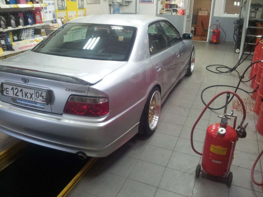 Toyota Chaser 100 диски Work Ewing 1 R18 9.5J ET23 225/40